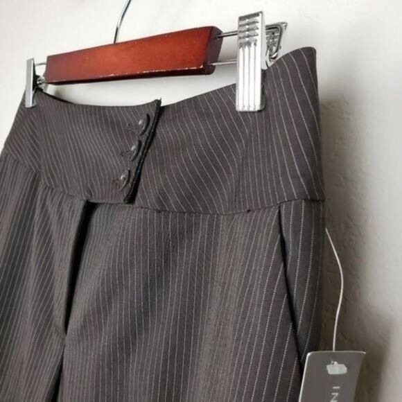 Investments brown pinstripe dress pants size 6 - Picture 4 of 10
